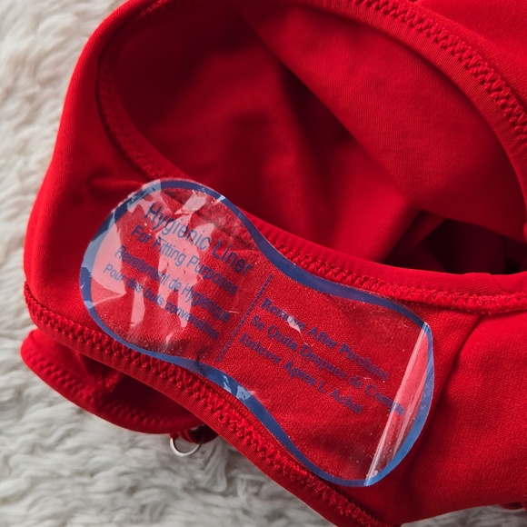 Athleta Kihei Loop-back Strappy Red One-piece Small - Picture 9 of 9